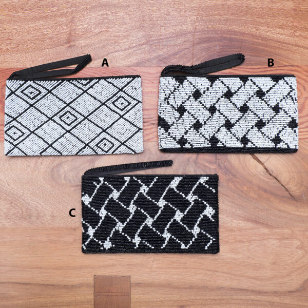 Wallet Full Beads BlacknWhite